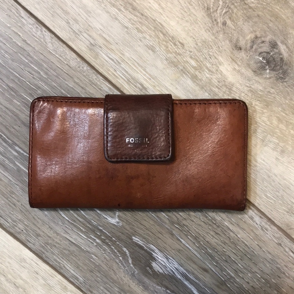 Fossil | Brown Leather Wallet